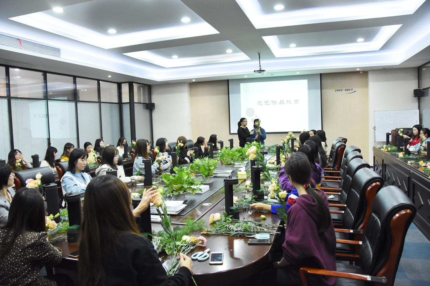 1573268976729444.jpg 网站.jpg